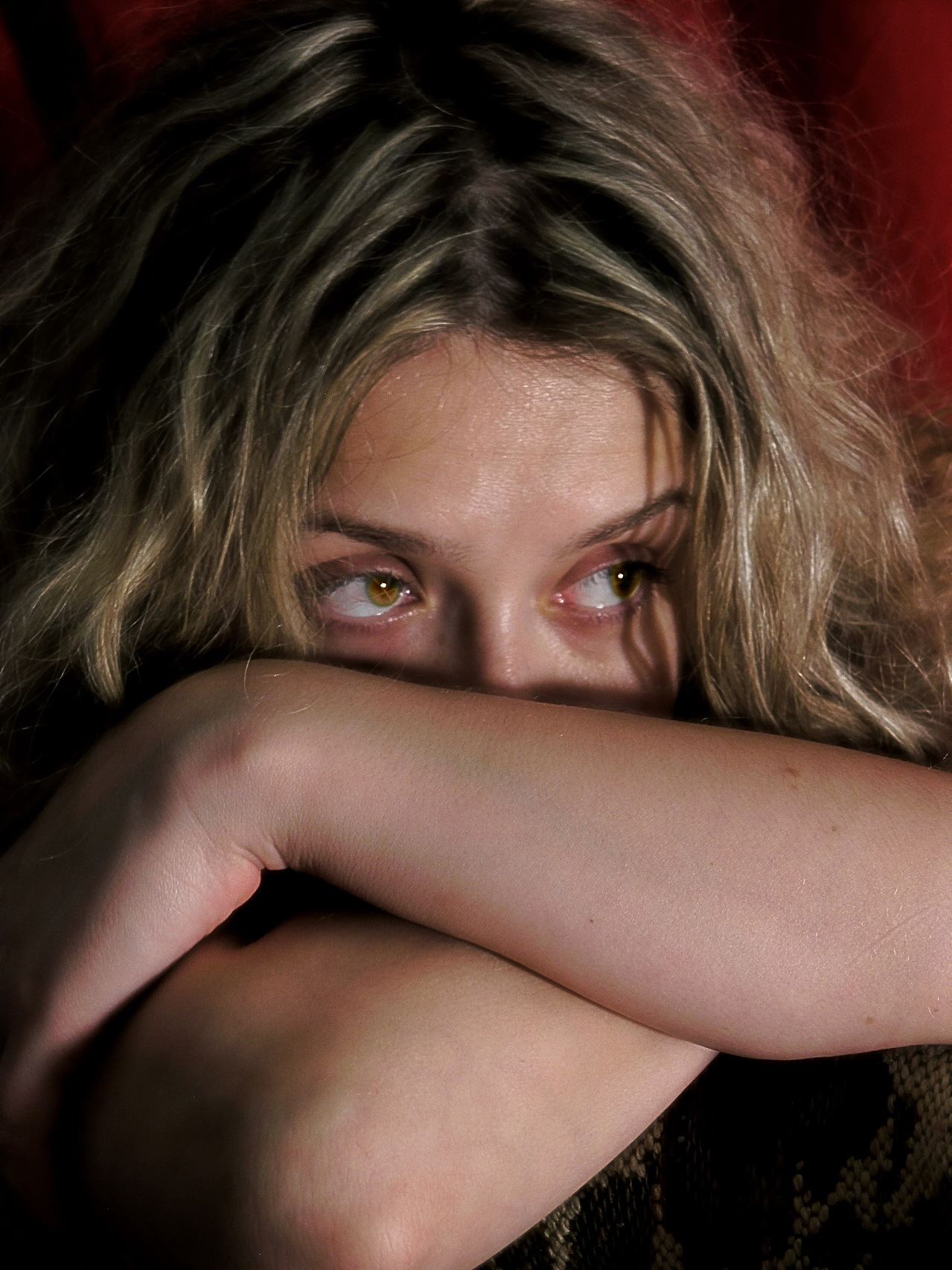 dramatic-portrait-1432213-1279x1705