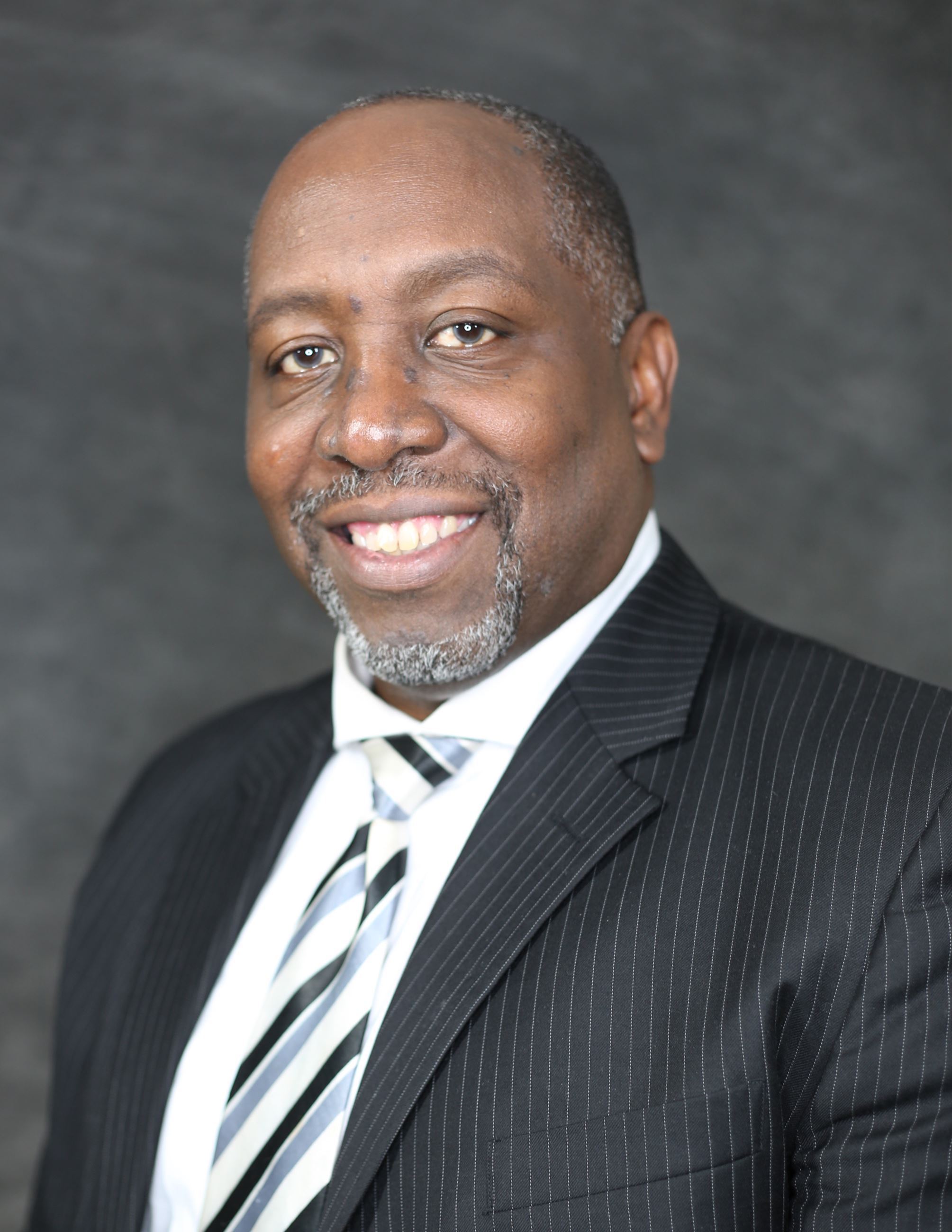 Mayor woods headshot v9